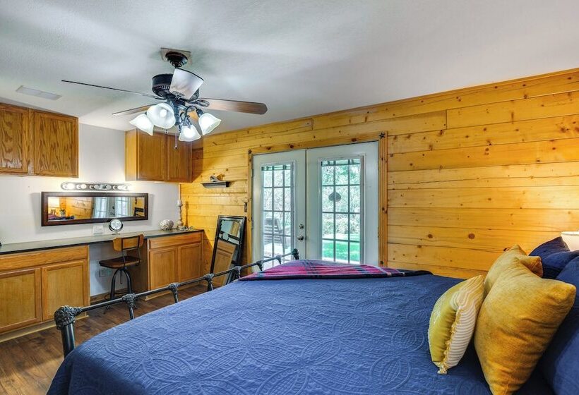 Granbury Home W/ Waterfront Deck: 5 Mi To Downtown