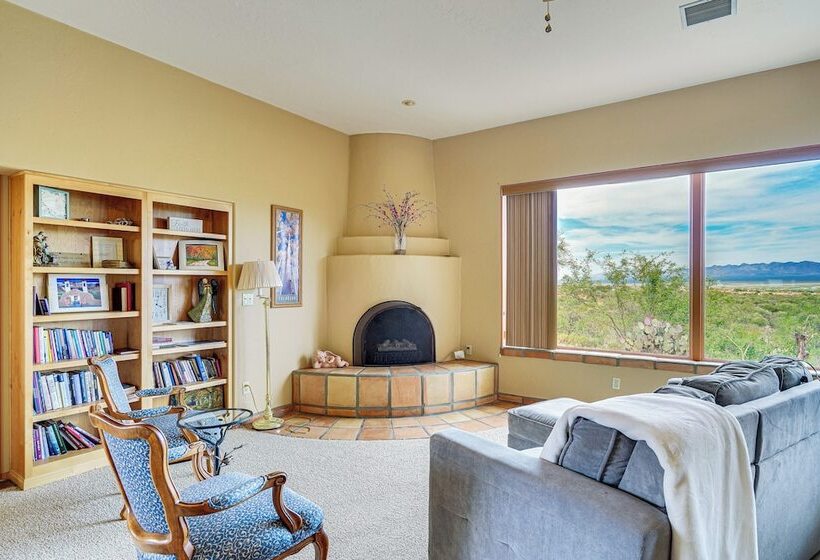 Green Valley Mountain Oasis W/ Views: 4 Mi To Golf