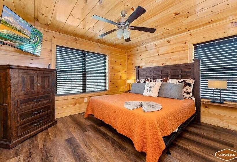 Heavenly Heights By Ghosal Luxury Lodging