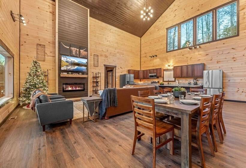 Hidden Gem Masterpiece By Ghosal Luxury Lodging