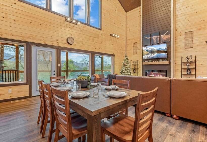 Hidden Gem Masterpiece By Ghosal Luxury Lodging