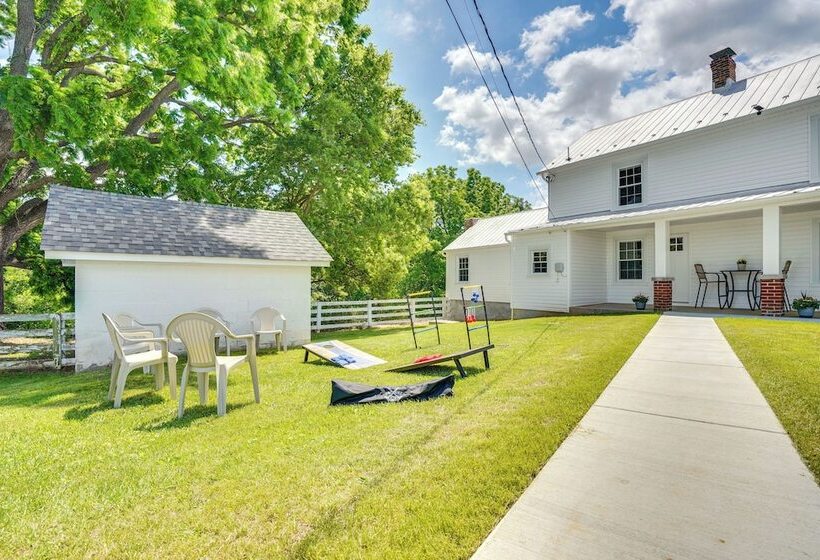 Historic Jefferson Farmhouse   Hike, Bike & Raft!