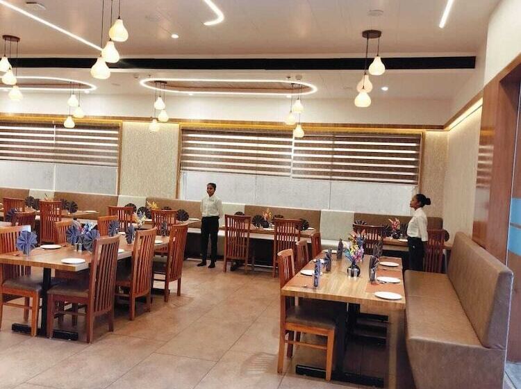 Hotel Aditya Mansingh Inn