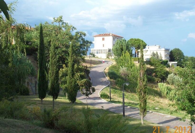 ホテル Villa Marina