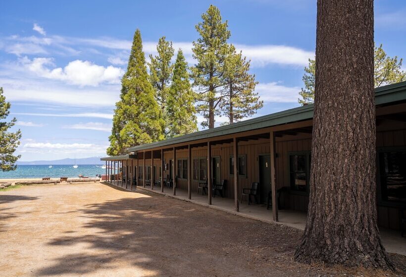 酒店 Camp Richardson Resort