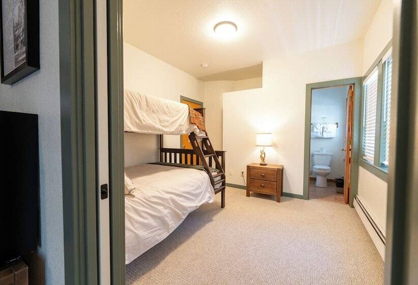 酒店 Camp Richardson Resort