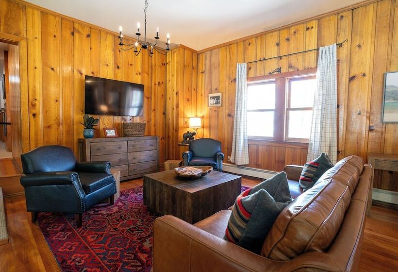 酒店 Camp Richardson Resort