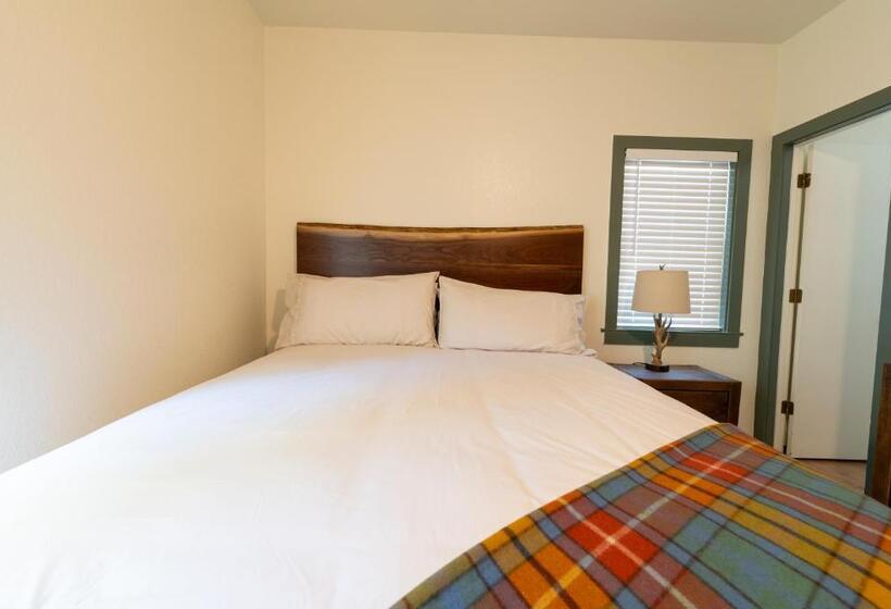 酒店 Camp Richardson Resort