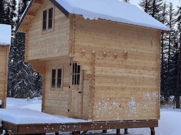 فندق Cantwell Cabins