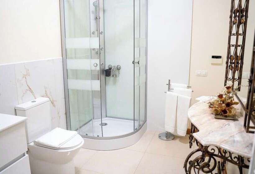 ホテル Elegância & Carros