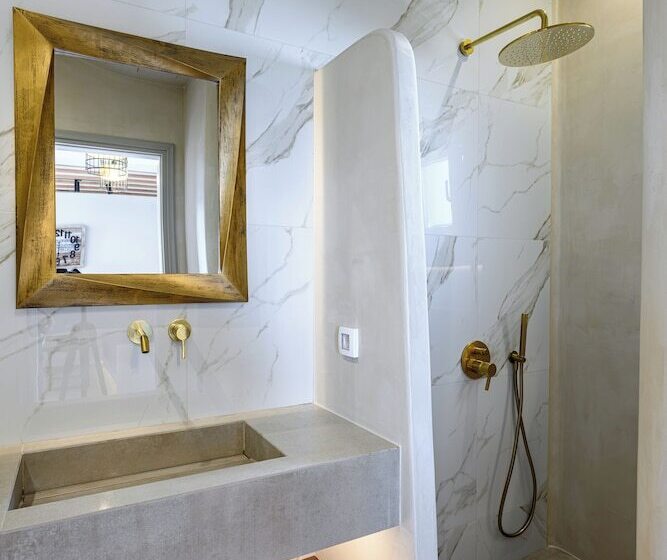 Отель Galaria Luxury Suites