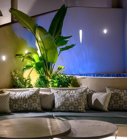 Отель Galaria Luxury Suites