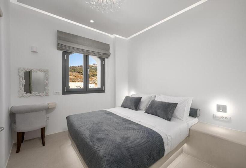 Отель Galaria Luxury Suites