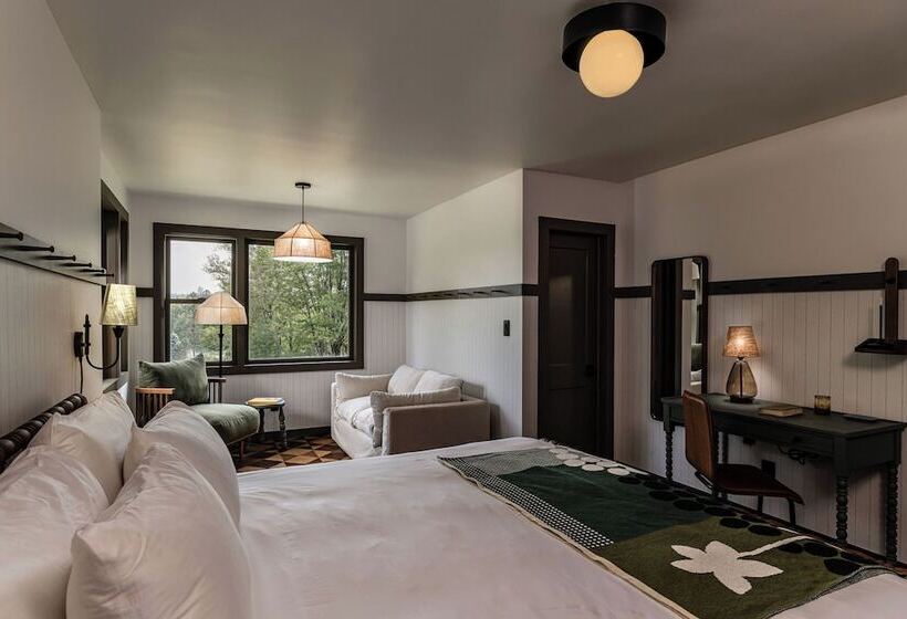 בית מלון כפרי Hemlock Neversink