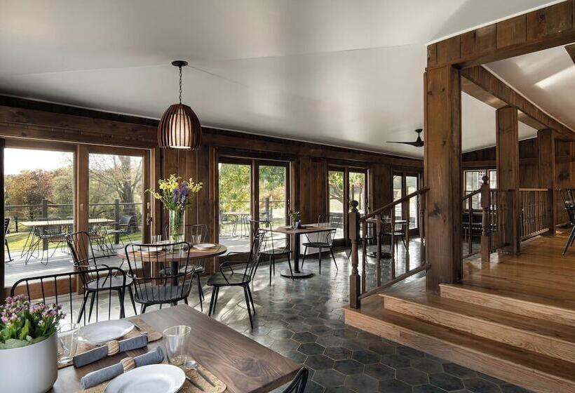 בית מלון כפרי Hemlock Neversink