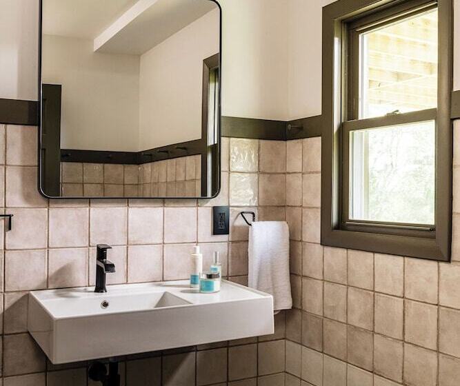 בית מלון כפרי Hemlock Neversink