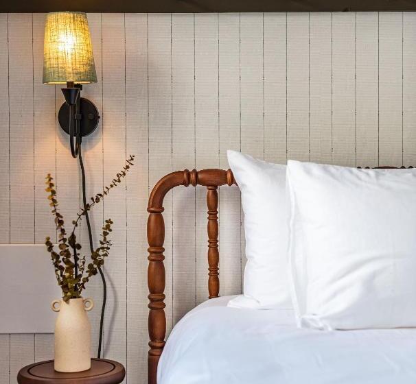 בית מלון כפרי Hemlock Neversink