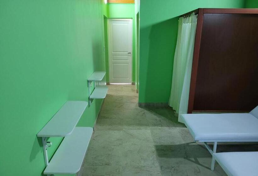 Отель Intersur Independencia