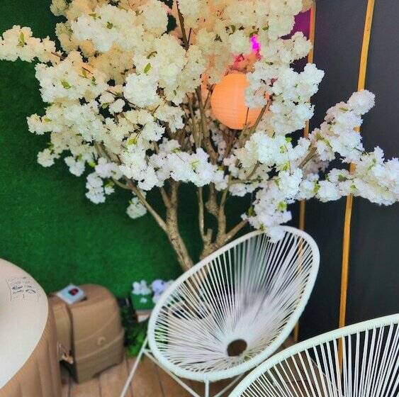 Отель La Magnifique Villa