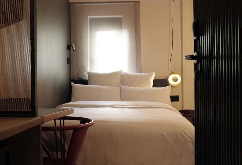 هتل Letoh Letoh Bilbao