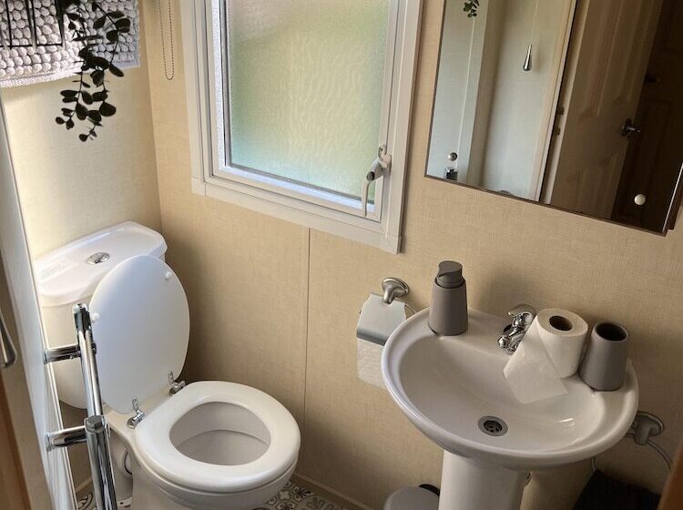 בית מלון כפרי Hornshole Hideaway Caravan Hawick