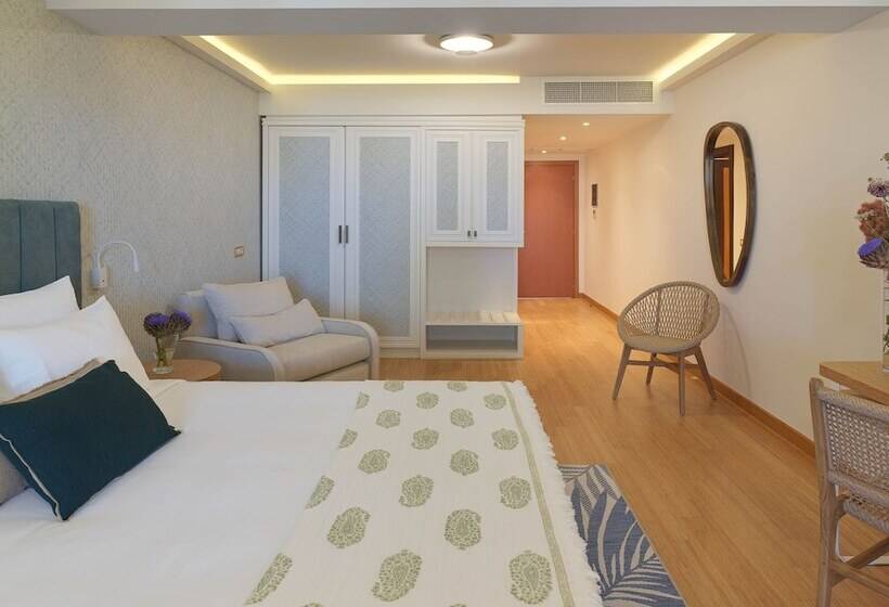 Seafos Luxury Resort & Spa   Limited Edition By Leonardo Hotels