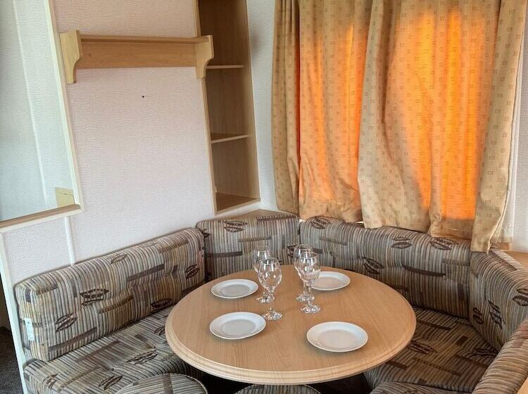 酒店 Seaside Charm Carvan In Leys Down On Sea