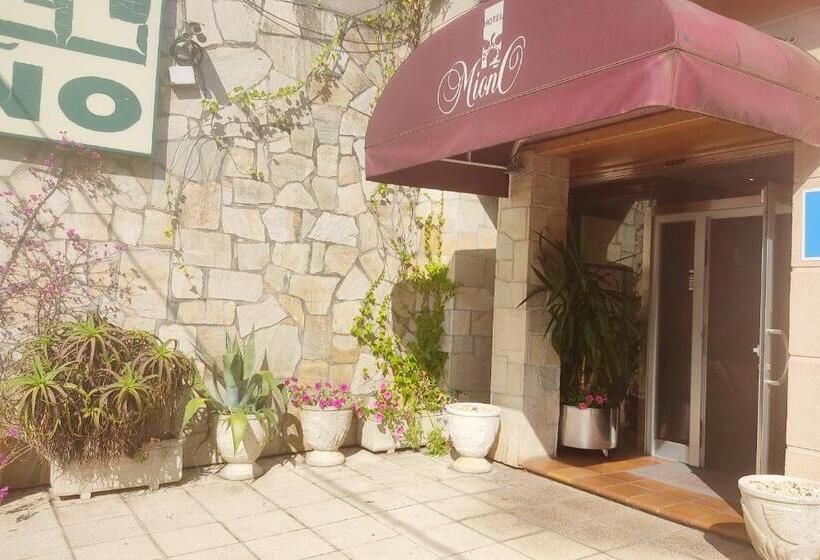 هتل Suite Mioño Castro Urdiales