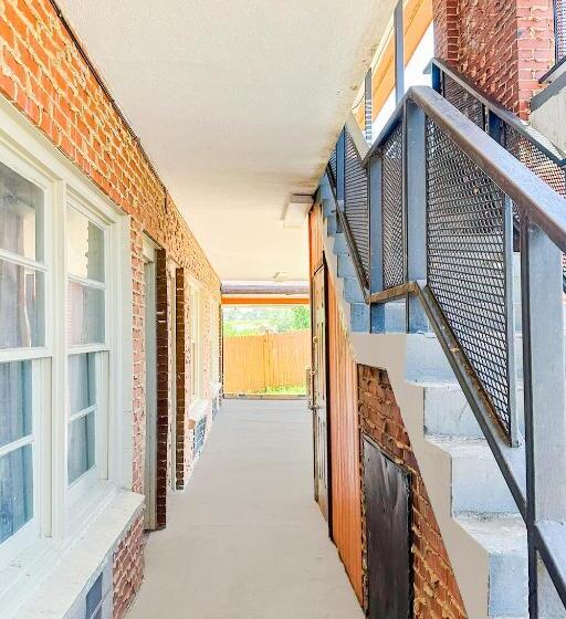 فندق Sunrise Inn By Oyo Albany