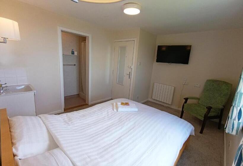 Отель Westings Inn