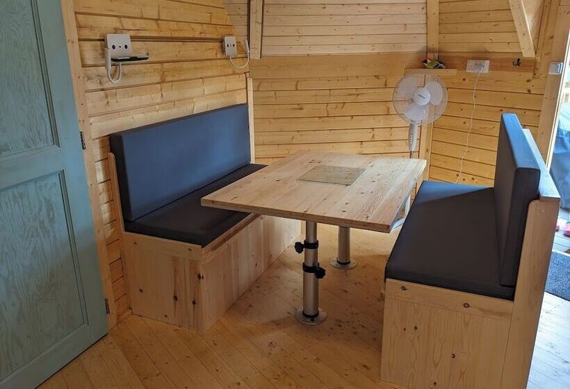 ホテル Woods Meadow Glamping