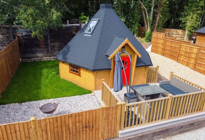 ホテル Woods Meadow Glamping