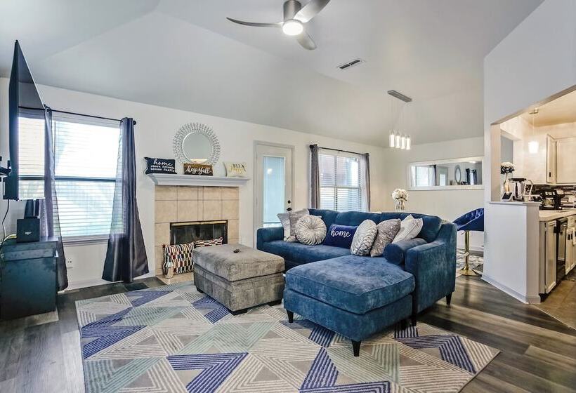 Idyllic Round Rock Home W/ Patio: 3 Mi To Kalahari