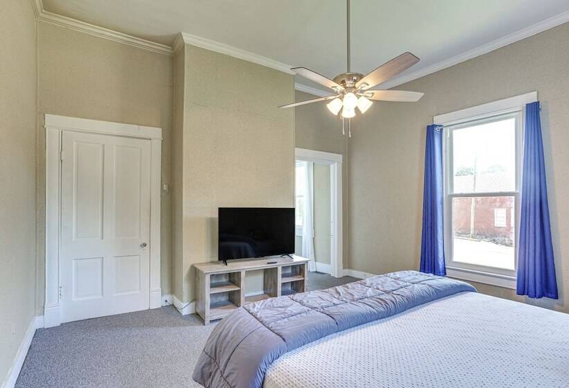 Jackson Family Home ~ 5 Mi To Downtown!