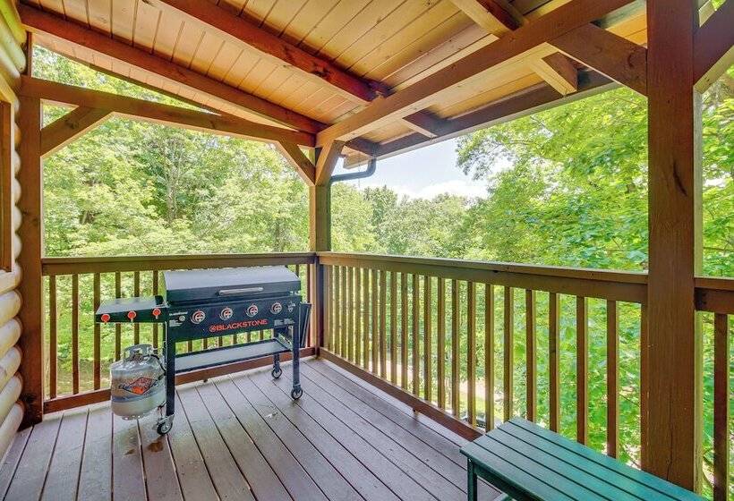 North Georgia Mountains Cabin W/ Beach Access