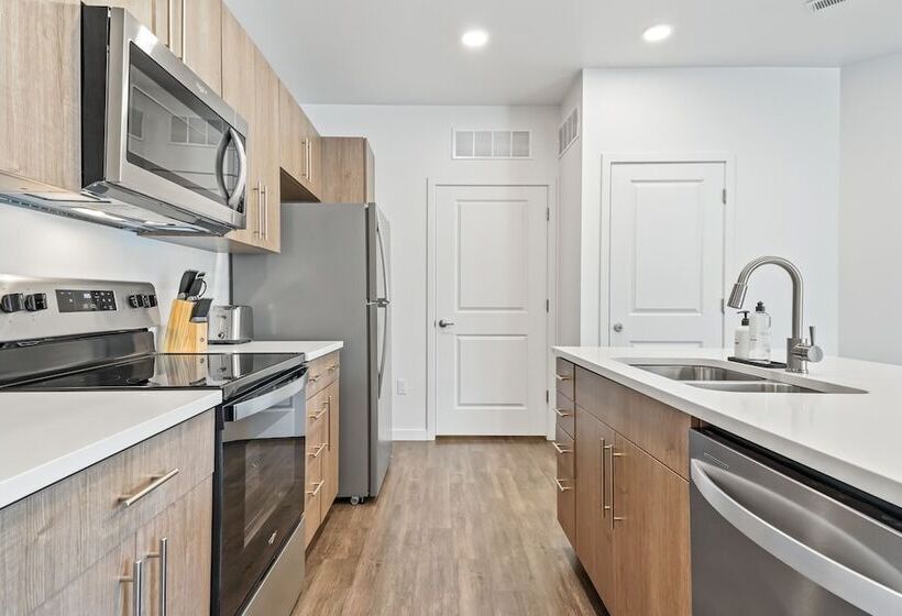 Kasa At Cortland On The River Boise