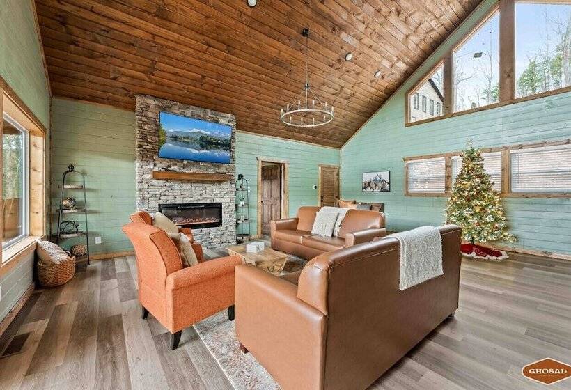 Luxe Mountain Pool Escape By Ghosal Luxury Lodging