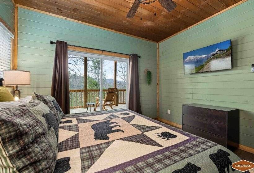 Luxe Mountain Pool Escape By Ghosal Luxury Lodging