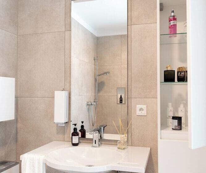 Moonliving Boutique Apartments