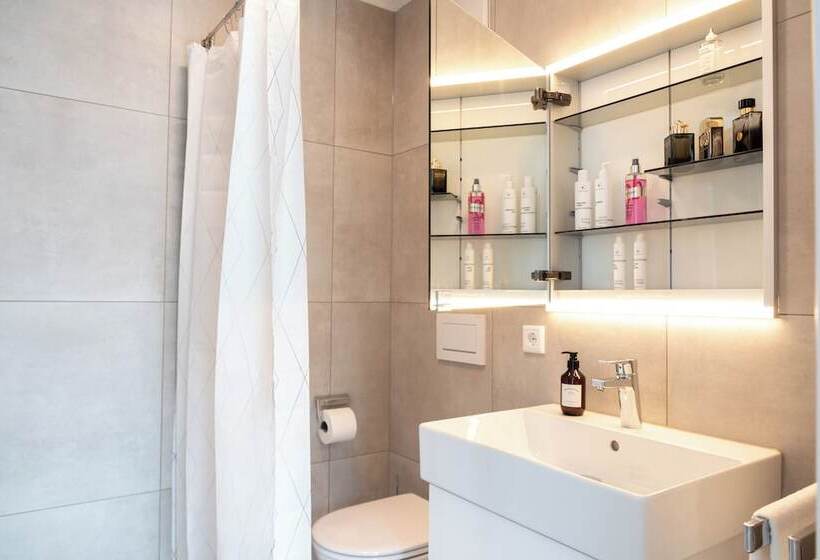 Moonliving Boutique Apartments