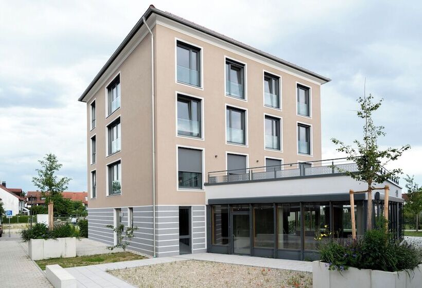 Moonliving Boutique Apartments