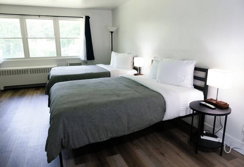 מוטל The Lagrange Inn & Extended Stay