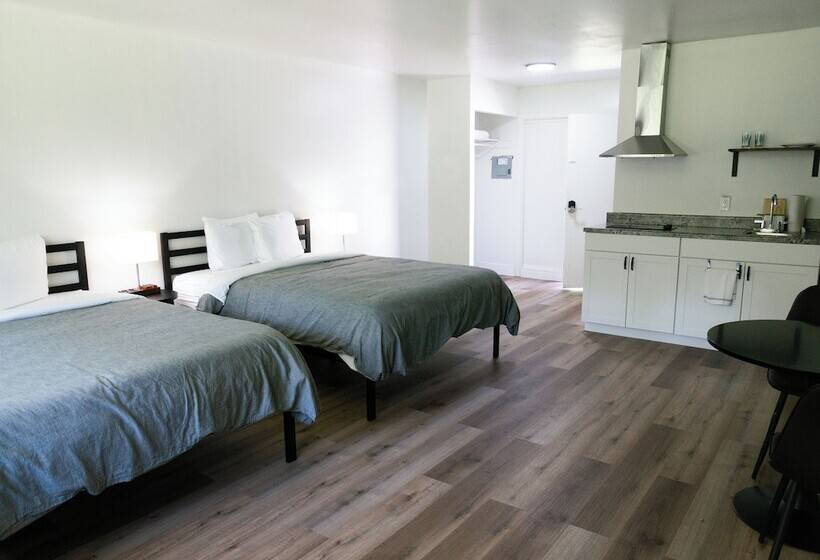 מוטל The Lagrange Inn & Extended Stay