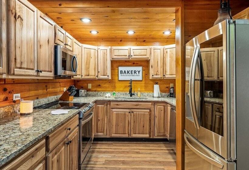 Mountain Majesty By Ghosal Luxury Lodging