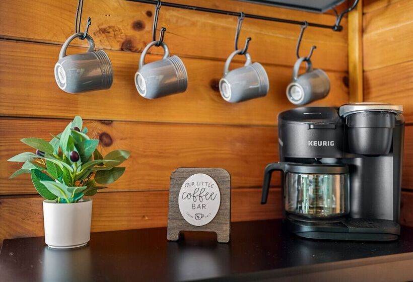 Mountain Majesty By Ghosal Luxury Lodging