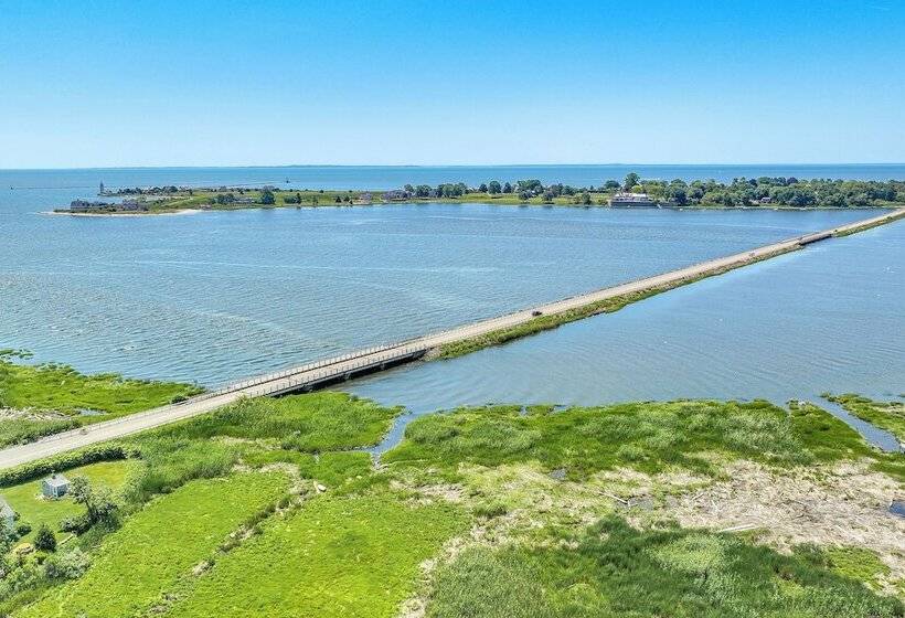 Old Saybrook Home W/ Screened Porch & Ocean View!