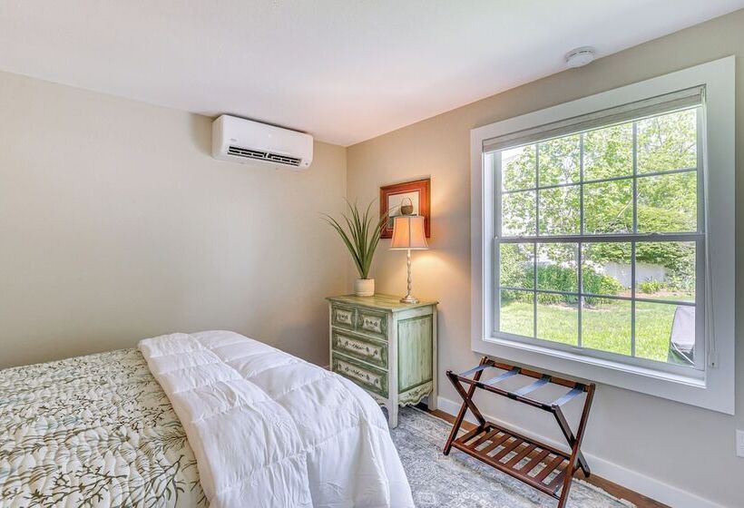 Old Saybrook Home W/ Screened Porch & Ocean View!