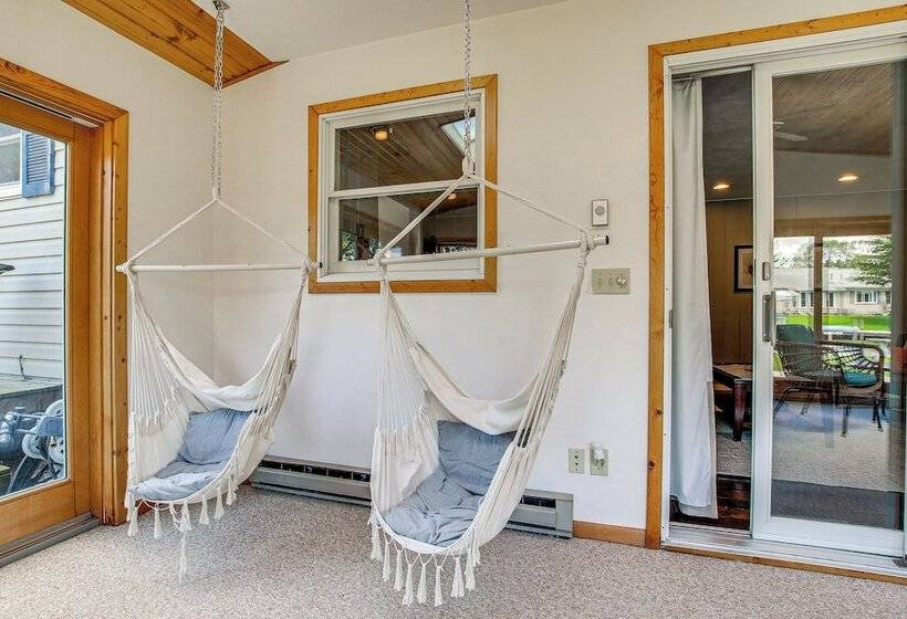 Oshkosh Canal Front Home W/ Sunroom & Watercraft!