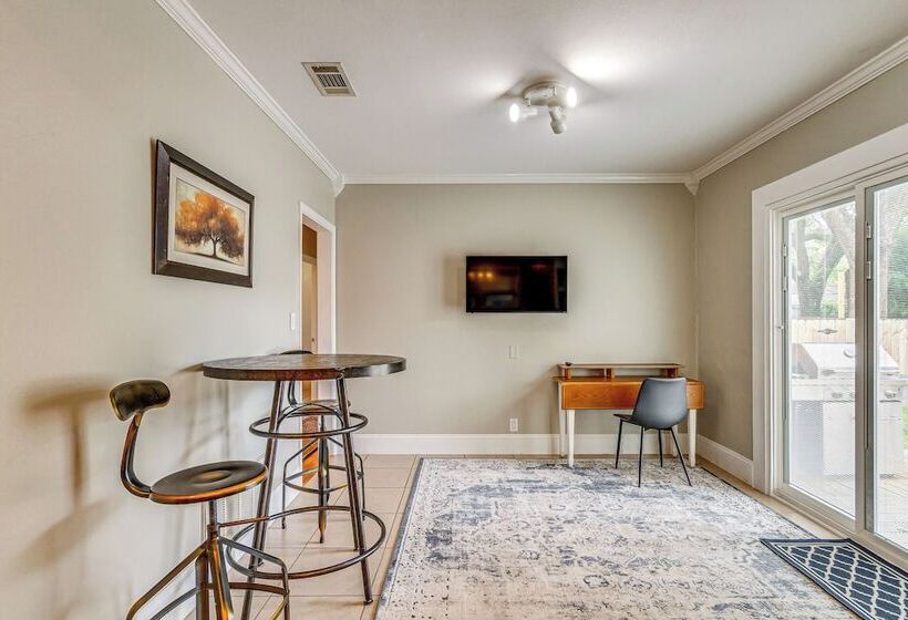 Pensacola Family Home W/ Fenced Yard: Pets Welcome