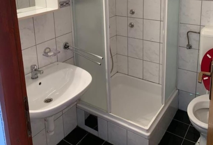 بنسيون Apartments Ata